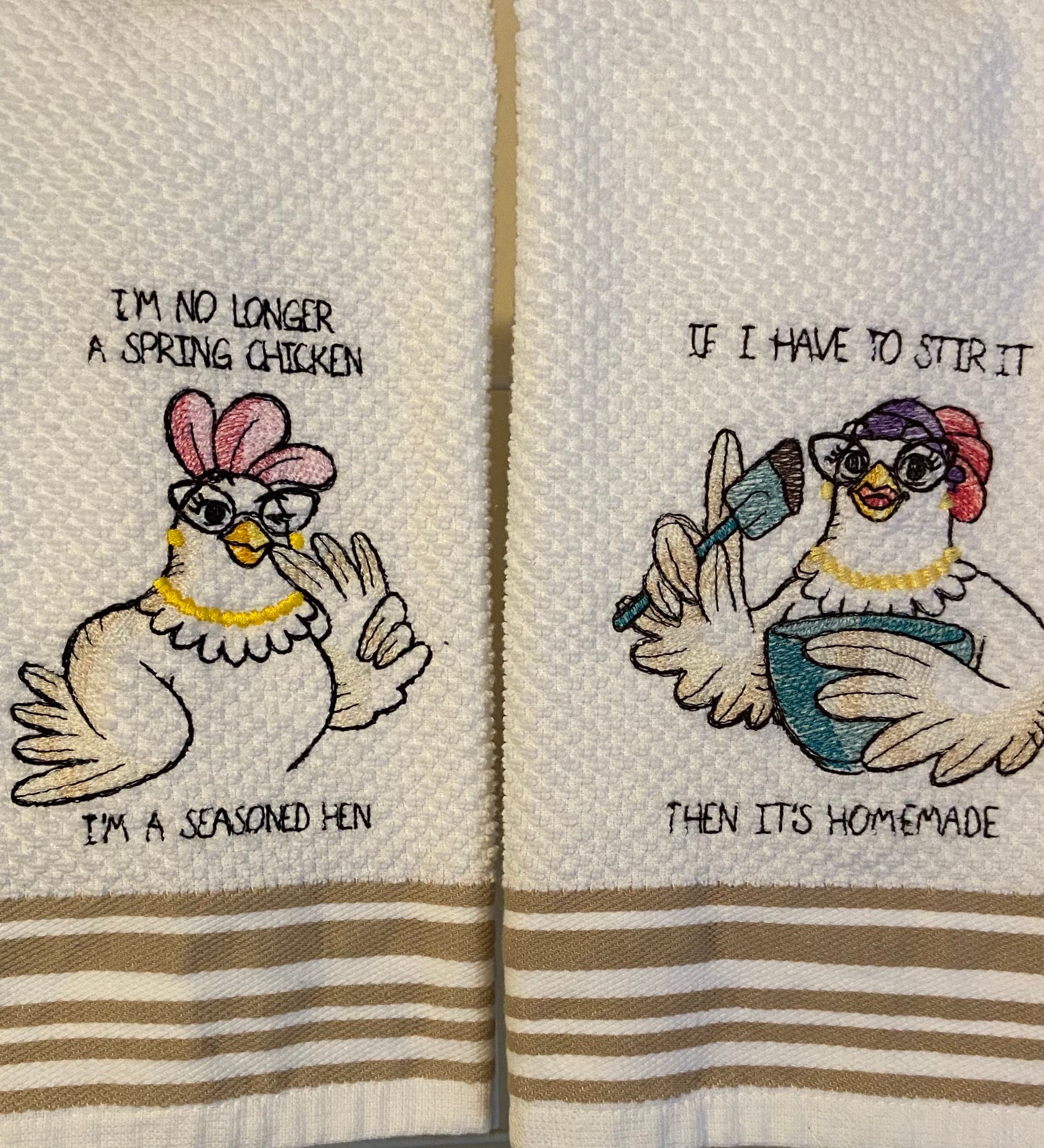 Mrs. Hen kitchen towel set